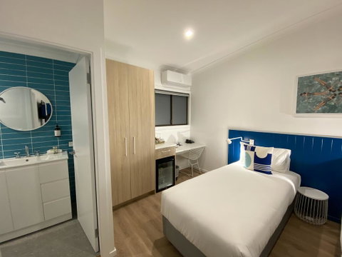 The Cubana Ballina - Accommodation Kalgoorlie 2