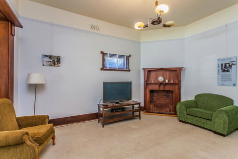 The Curtin Family Home - Accommodation Kalgoorlie 1