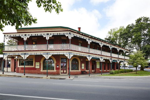 The Daylesford Hotel - Accommodation Kalgoorlie 1