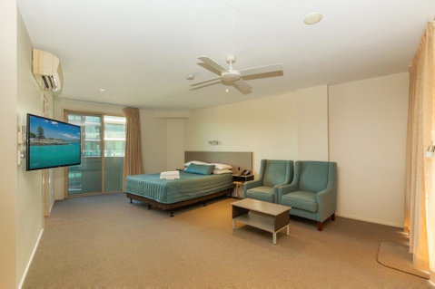 The Dorsal Boutique Hotel - Accommodation Kalgoorlie 1