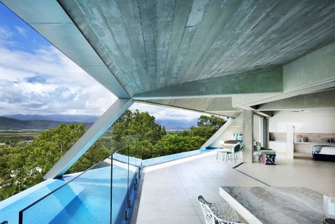 The Edge - Port Douglas - Accommodation Kalgoorlie 3