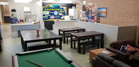 The Entrance Backpackers - Accommodation Kalgoorlie 1