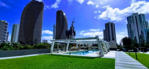 The Eureka Gold Coast Residence On Broadbeach - Accommodation Kalgoorlie 0