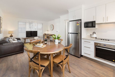The Executive - Central & Sophisticated - Accommodation Kalgoorlie 3