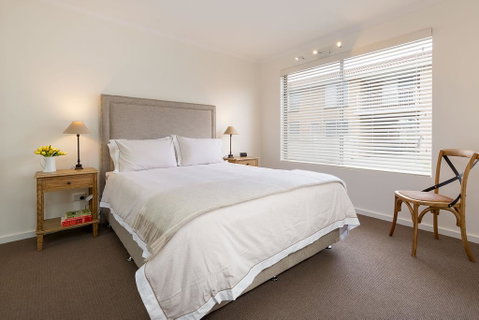 The Executive - Central & Sophisticated - Accommodation Kalgoorlie 1