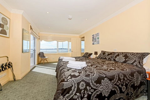 The Esplanade Kingston Beachfront - Accommodation Kalgoorlie 1