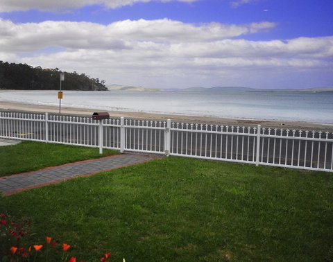 The Esplanade Kingston Beachfront - Accommodation Kalgoorlie 0