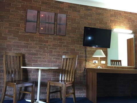 The Finley Palm Motor Inn - Accommodation Kalgoorlie 3