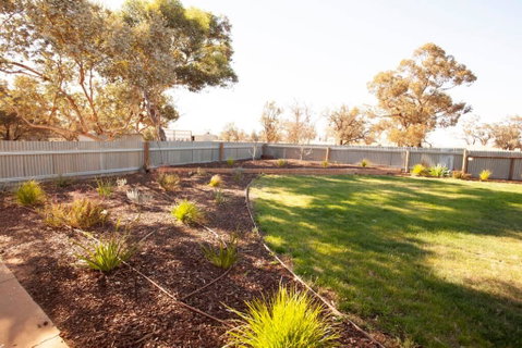 The Farmhouse. - Accommodation Kalgoorlie 3