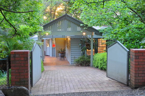 The Gallery B&B Olinda - Accommodation Kalgoorlie 2