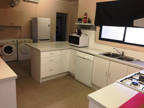 The Gazebo Place - Strathmerton - Accommodation Kalgoorlie 3