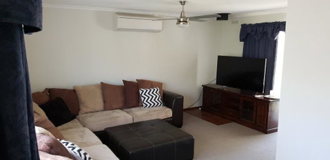 The Golf Getaway - Accommodation Kalgoorlie 0