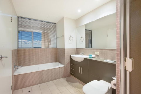 The Grand Apartments - Accommodation Kalgoorlie 3