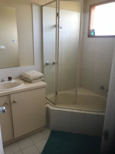 The Greenhouse - Accommodation Kalgoorlie 2
