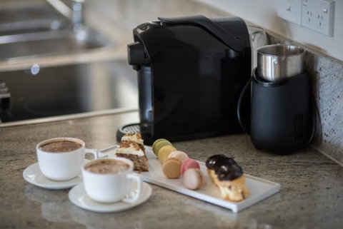 The Hamptons On Airlie - Accommodation Kalgoorlie 0