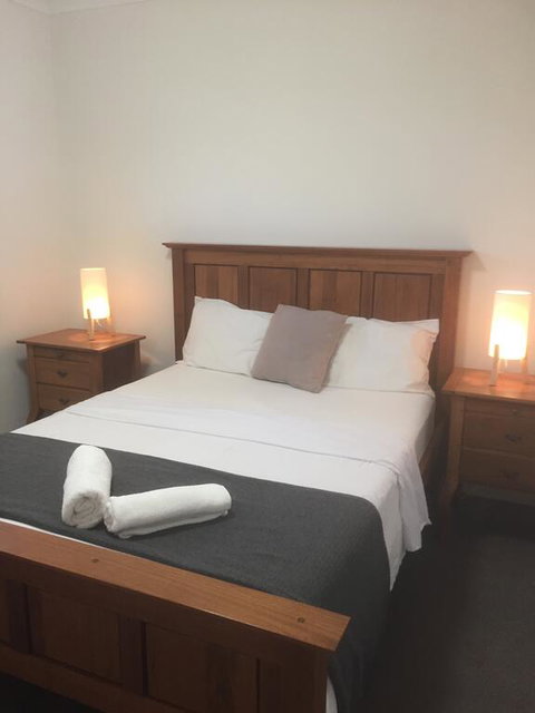 The Happy Delightful Place - Accommodation Kalgoorlie 0