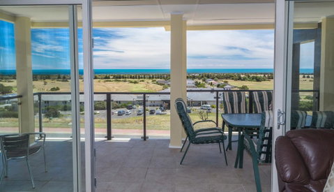 The Haven - 6A Turnberry Drive - Accommodation Kalgoorlie 1