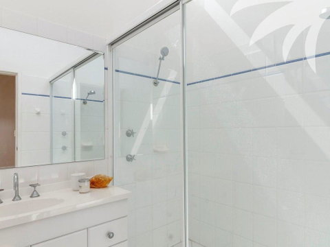 The Headland House - Accommodation Kalgoorlie 2