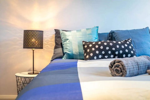 The Heart Of Northbridge With Complimentary Parking, Wifi & Netflix - Accommodation Kalgoorlie 1