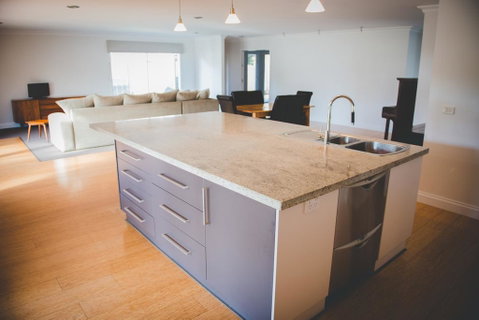 The Hicks - Accommodation Kalgoorlie 1