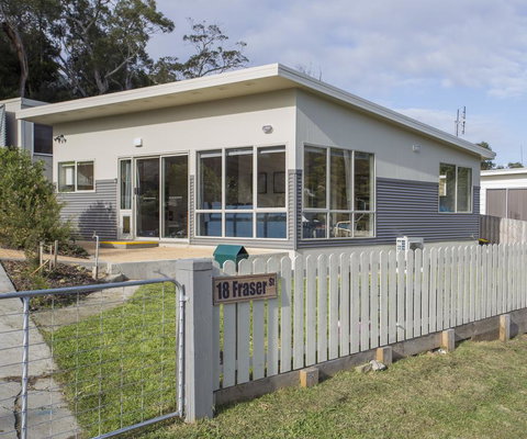 The Hill House - Accommodation Kalgoorlie 0