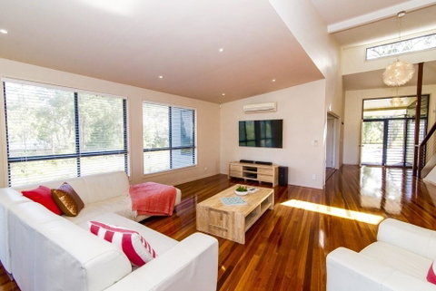 The Holiday House - Accommodation Kalgoorlie 1