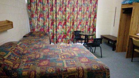 The Islands Inn Motel - Accommodation Kalgoorlie 1