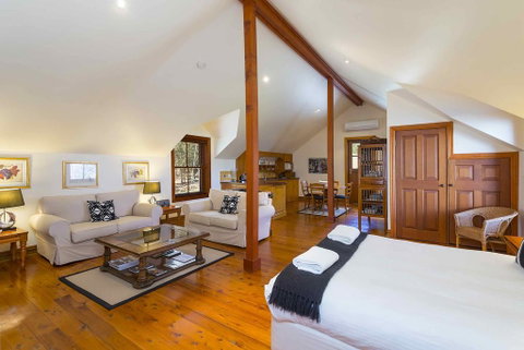 The Mews Studio - Accommodation Kalgoorlie 1