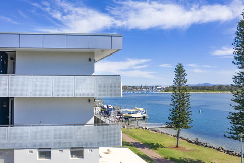 The Mid Pacific - Accommodation Kalgoorlie 0