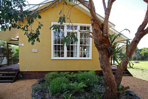 The Old School House - Accommodation Kalgoorlie 2