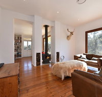 The Parson's Vineyard Retreat - get amongst the vineyards in a historic home - Accommodation Kalgoorlie
