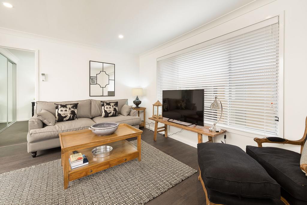 Albury NSW Accommodation Kalgoorlie
