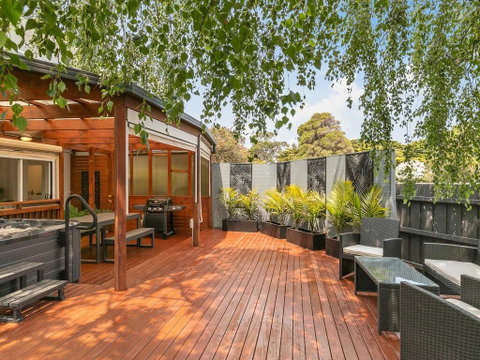 The Resort At 222 - Accommodation Kalgoorlie 1