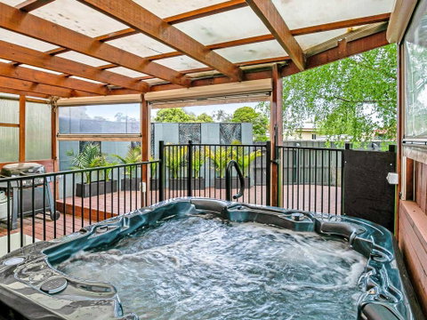 The Resort At 222 - Accommodation Kalgoorlie 0