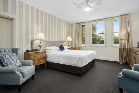 The Russell Hotel - Accommodation Kalgoorlie 1