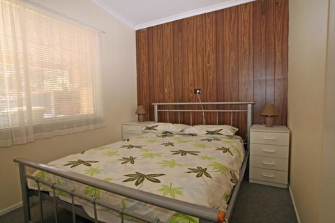 The Surf Way Cottage - Berrara - Accommodation Kalgoorlie 1