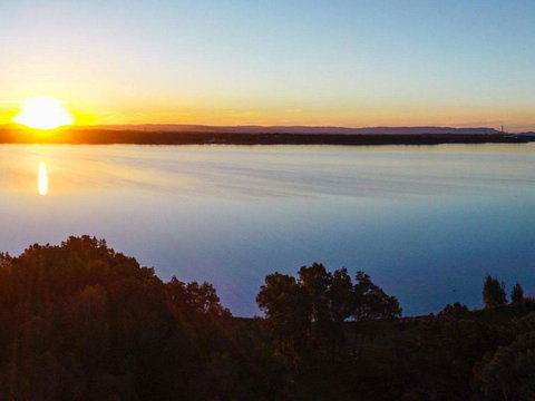 The Wharf House - Budgewoi - Accommodation Kalgoorlie 2