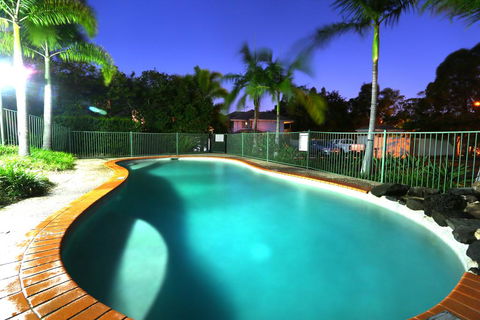 Theme Park HolidayTownhouse - Accommodation Kalgoorlie 1