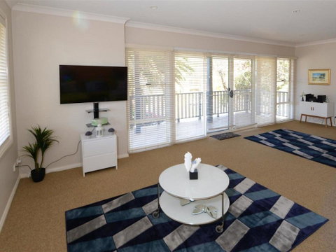 Tokelau Townhouse 1 - Accommodation Kalgoorlie 3