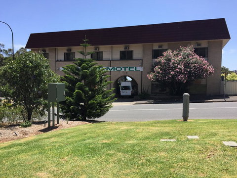 Tollgate Motel - Accommodation Kalgoorlie 0