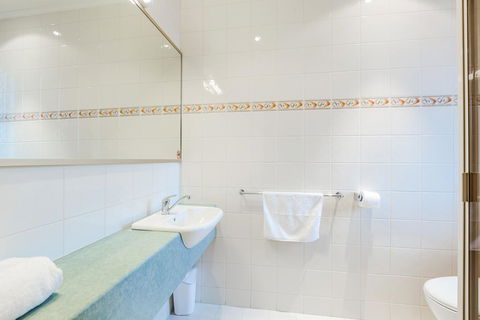 Tonsley Hotel - Accommodation Kalgoorlie 2