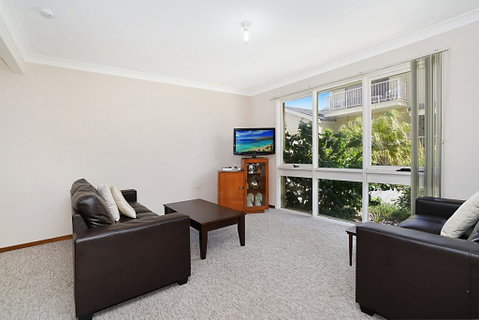 Toowoon Bay Townhouse, Unit 6 - Accommodation Kalgoorlie 1