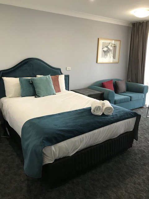 Town & Country Motor Inn - Accommodation Kalgoorlie 0