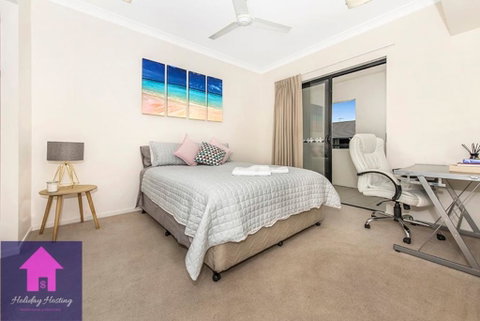 Townsville Luxury Spacious Apt 3 BR-2BTH Pools - Accommodation Kalgoorlie 2