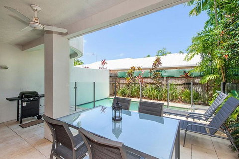 Tropical Oasis - 8 Templemoon - Accommodation Kalgoorlie 1
