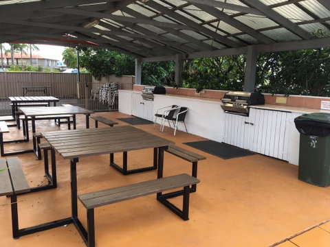 Tuncurry Beach Motel - Accommodation Kalgoorlie 1