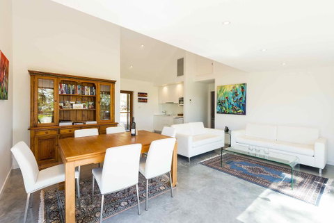 Two Doors - Accommodation Kalgoorlie 3