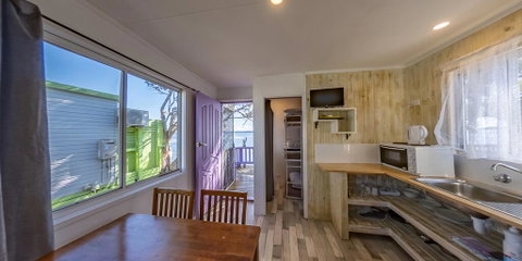 Two Shores Holiday Village - Accommodation Kalgoorlie 1