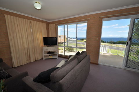 Unit 1, Countess Court - Accommodation Kalgoorlie 0