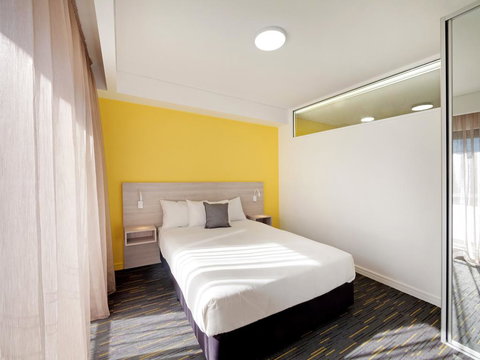 Value Suites Penrith - Accommodation Kalgoorlie 2